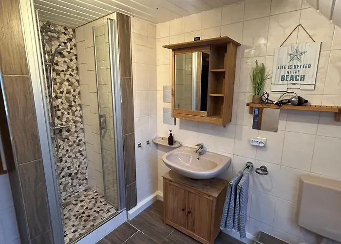 Ferienhaus-familienauszeit 펜션 마이젠하임